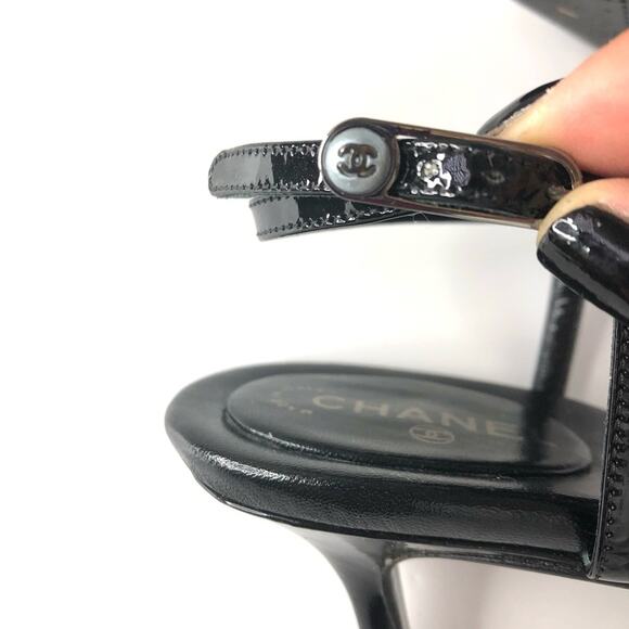 Vintage Chanel CC Logo Patent Cap Toe Pointed Toe Black Pumps 37 - Picture 5 of 9